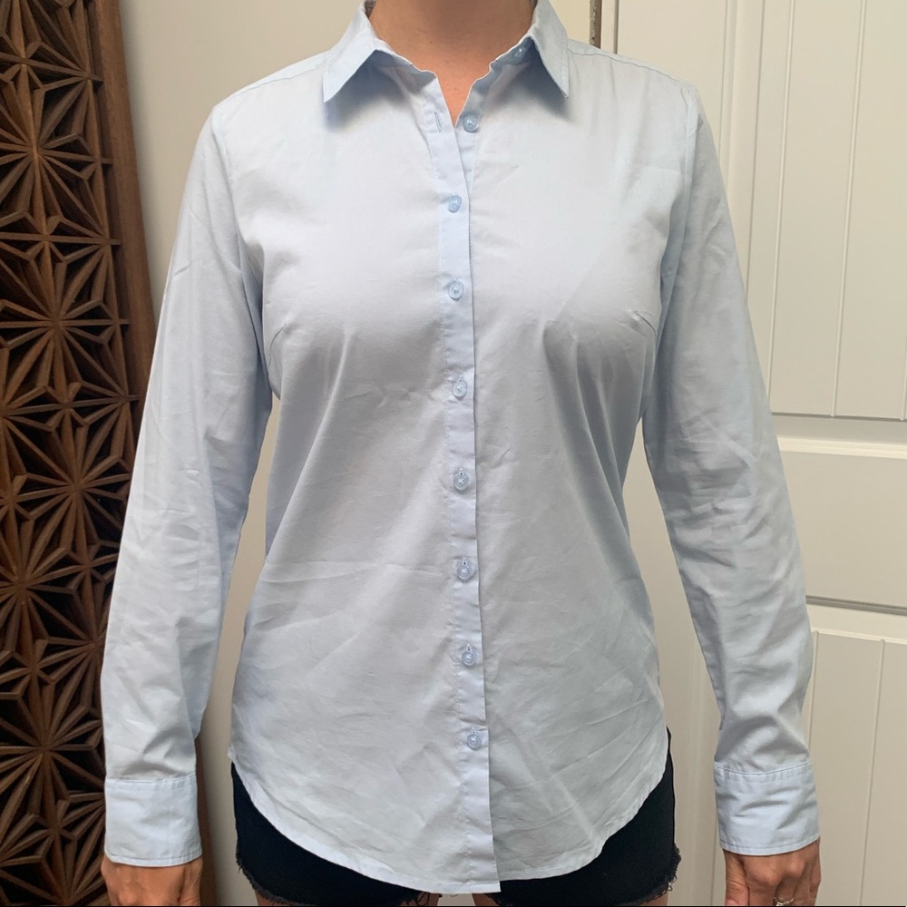 Brand New w/o Tags light blue button up blouse
